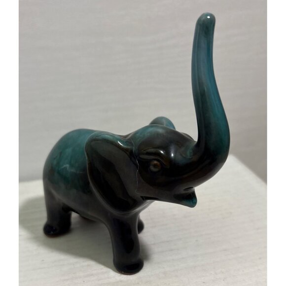 Blue Mountain Pottery Ceramic Elephant Figurine Green Drip Glaze 4 3/4" Tall BMP - Picture 2 of 8